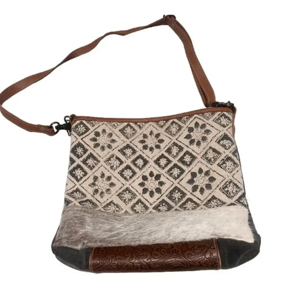 MYRA WESTERN BOHO FESTIVAL COWHIDE TOOLED LEATHER SHOULDER BAG